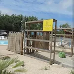 Camping Confort 2 *