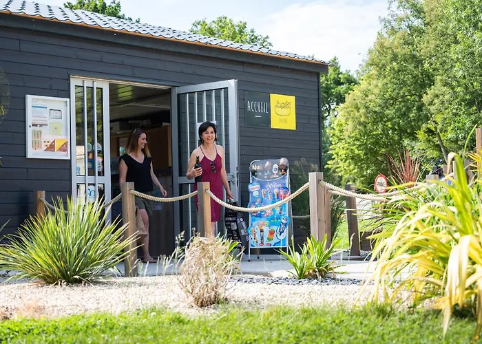 Confort 2 Campingplatz Saint-Gervais (Vendee)